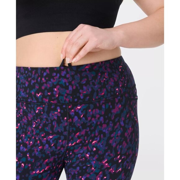 🆕SWEATY BETTY Power 7/8 Workout Leggings Dab Print Small - Picture 5 of 13